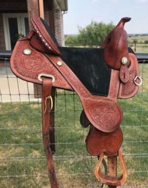 Tammy Fischer Daisy Treeless Barrel Leather Saddle