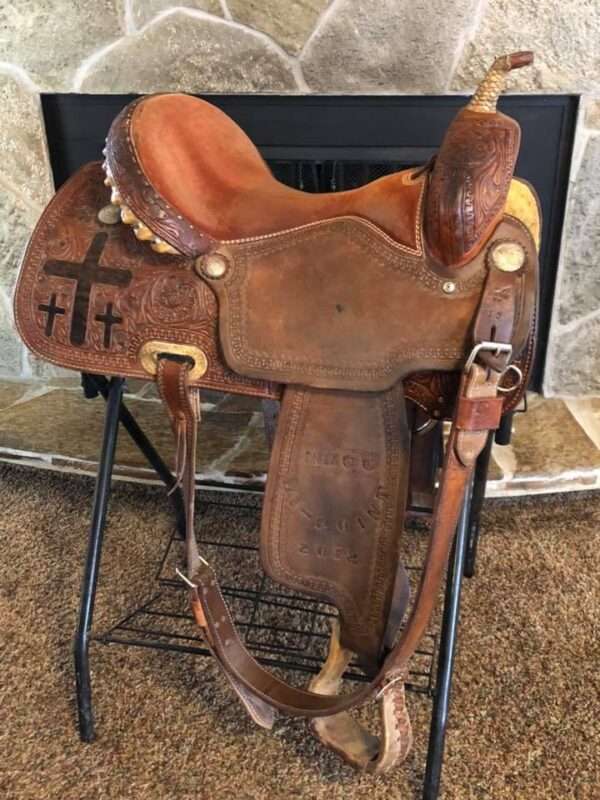 Barrel saddle for sale 15 seat