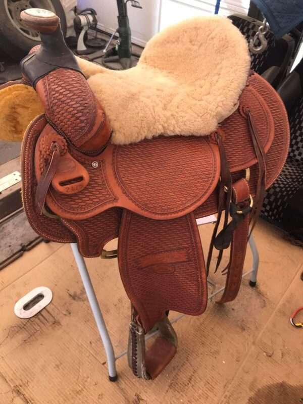 15 Inch Billy Cook roping saddle for sale