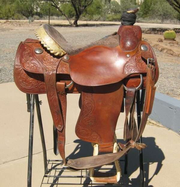 15.5 Inch original Billy Cook roping saddle for sale